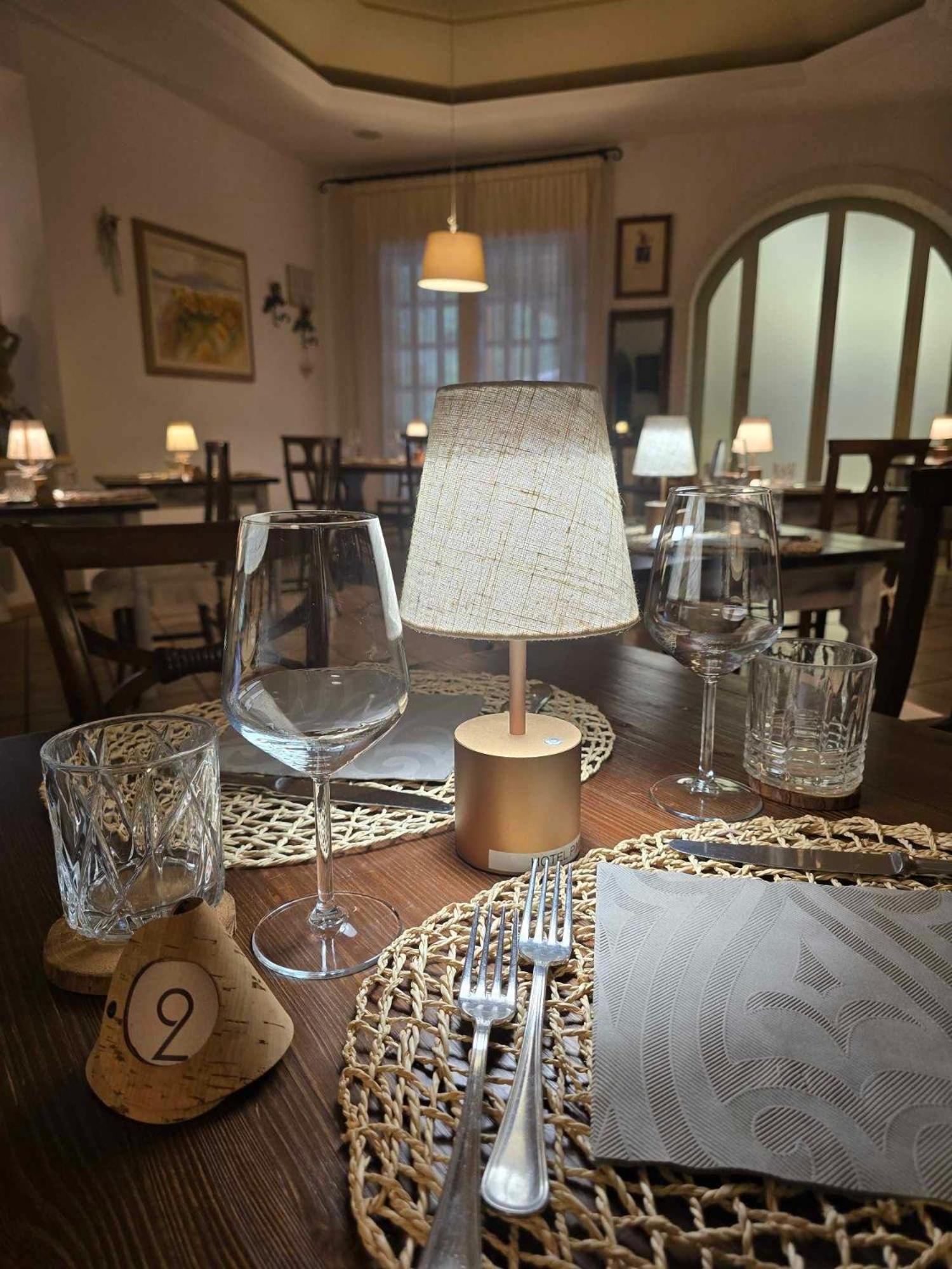 Hotel Pineta Ristorante Country House In Fabriano Campodonico  Dış mekan fotoğraf
